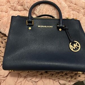 MICHAEL KORS Blue Medium Shoulder Purse